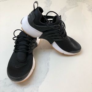 Women’s Presto Nike Sneaker